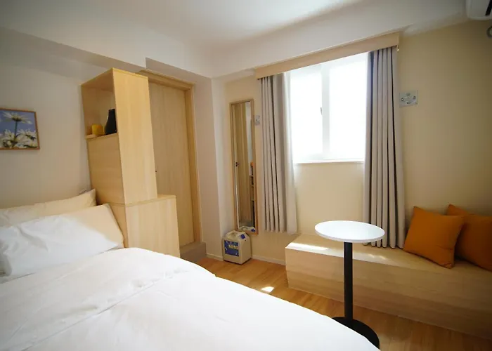2025 Renovated- Marguerite