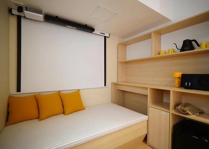 2025 Renovated- Marguerite Hotel