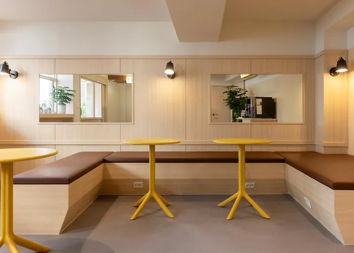 2025 Renovated- Marguerite 2*